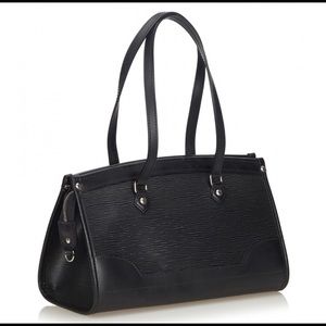 ❣️LV Madeleine PM Noir Bag❣️